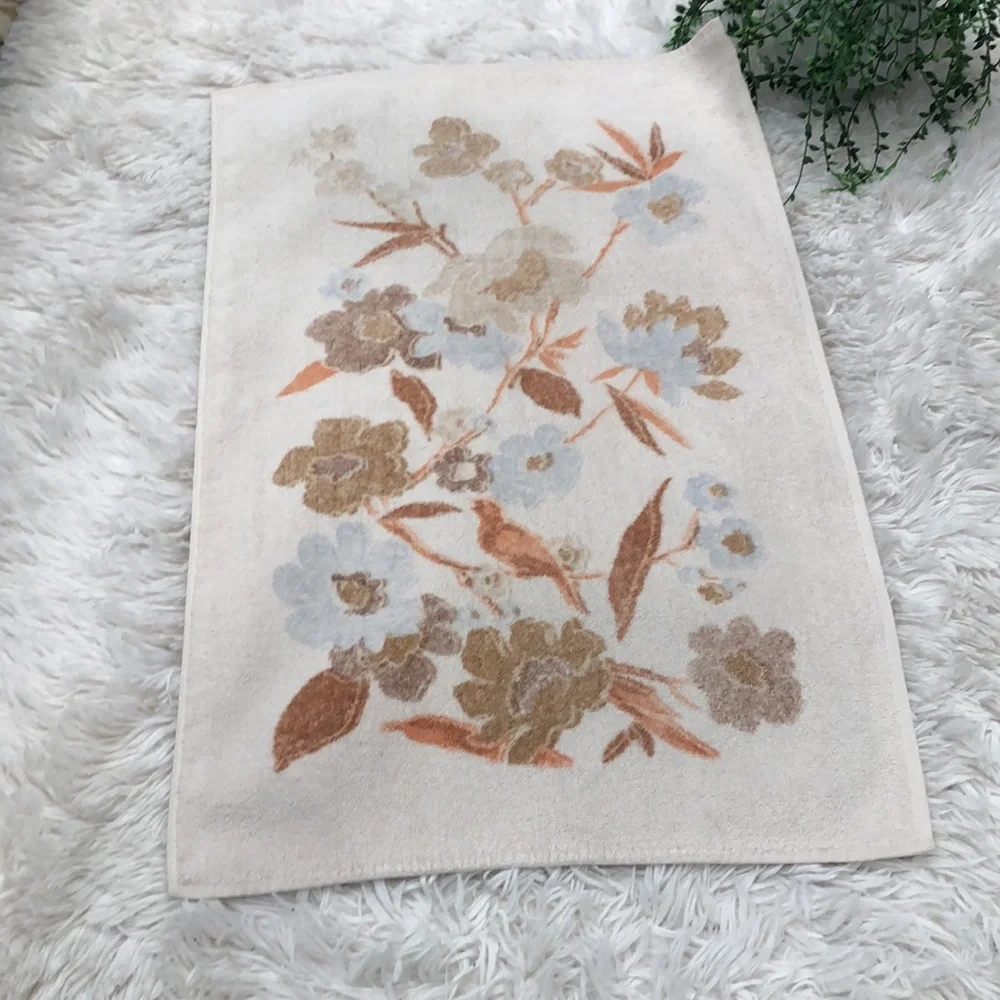 Vintage hand towel